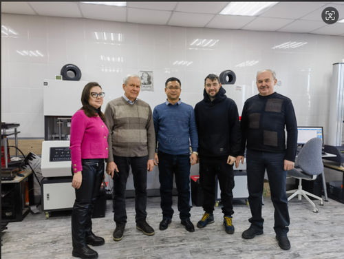 Neueste Unternehmensnachrichten über Kundenspezifische Produktion von Reifen-Rückspulen