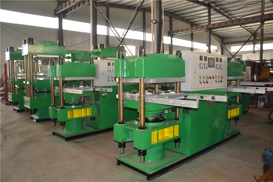 kaufen CE-zertifizierte 200Mm Gummi-Wärmepresse / Gummi-Reifen-Vulkanierungspresse Druckbereich 0-25Mpa online manufacture
