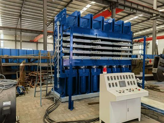 Guter Preis PLC 4-Schichten Hydraulische Vulkanierungspresse für vorgefertigte Nachrüstung Online