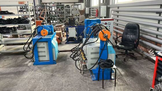 Guter Preis Kleingrößerer φ30mm-Schraubengummiextruder für die Präzisionsverarbeitung von Gummi Online