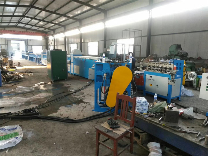 120mm Gummiextruder-Maschinen-vertikale Doppelschrauben-Gummiextruder-Schlauchleitungs-Röhrenstreifen 1